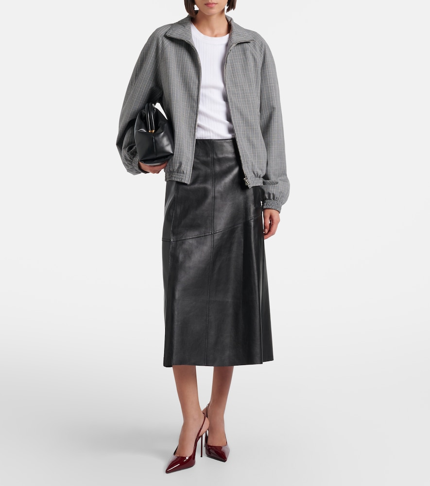 Lidia Slingback