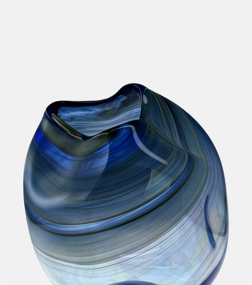  Alexa Lixfeld Alexa Lixfeld Komet Glass Vase 