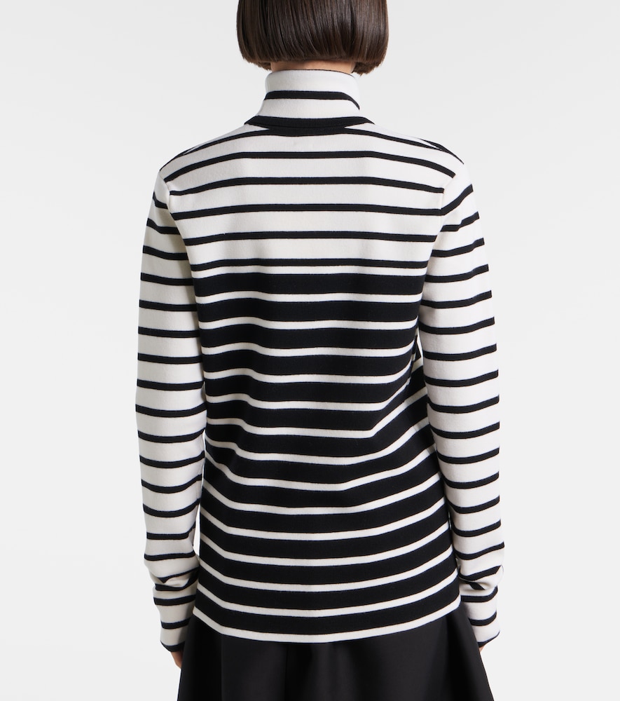  Toteme Toteme Striped Wool-blend Turtleneck Sweater 