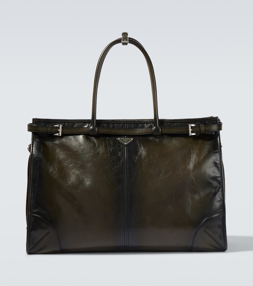 Prada Sac Prada Bonnie en cuir 3450 €