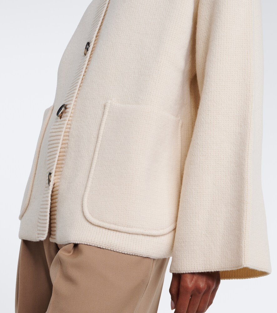 Nelly Jacket