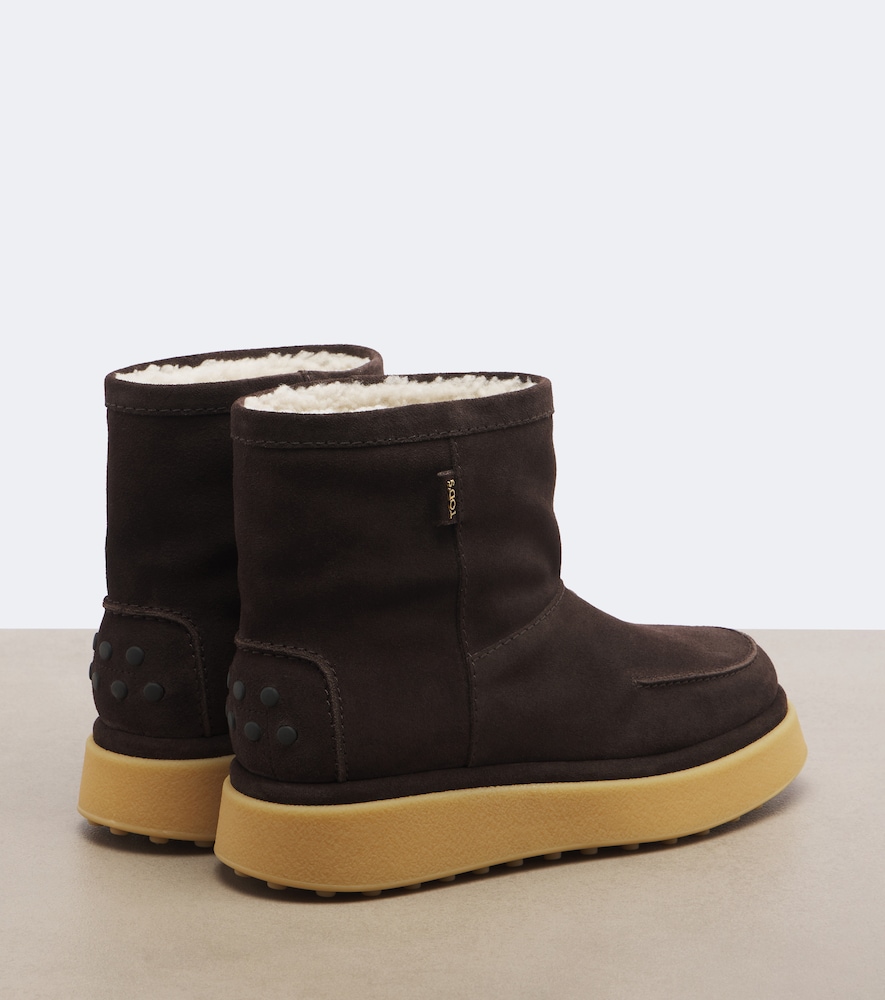 Gommino® Shearling-Lined Ankle Boots