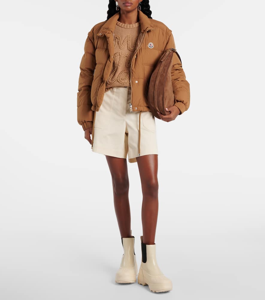 Moncler Selle Logo Down Jacket In Brown