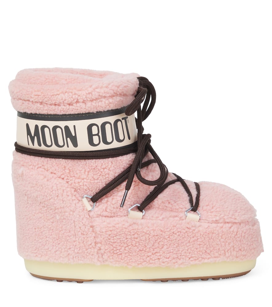 Moon Boot Icon Ankle Boots In Pink