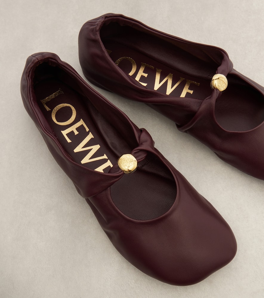 Loewe Pebble Soft Ballerina In Nappa Lambskin In Burgundy
