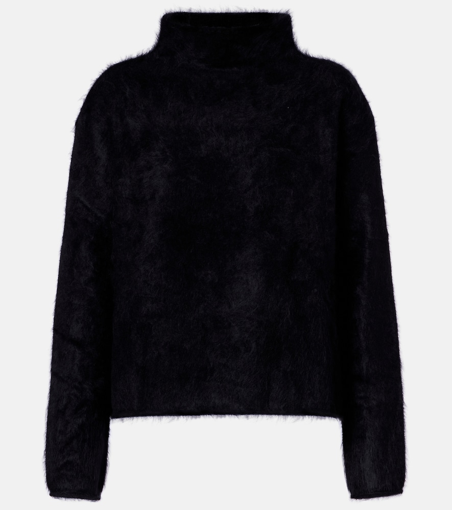 Lisa Yang Cashmere Sweater