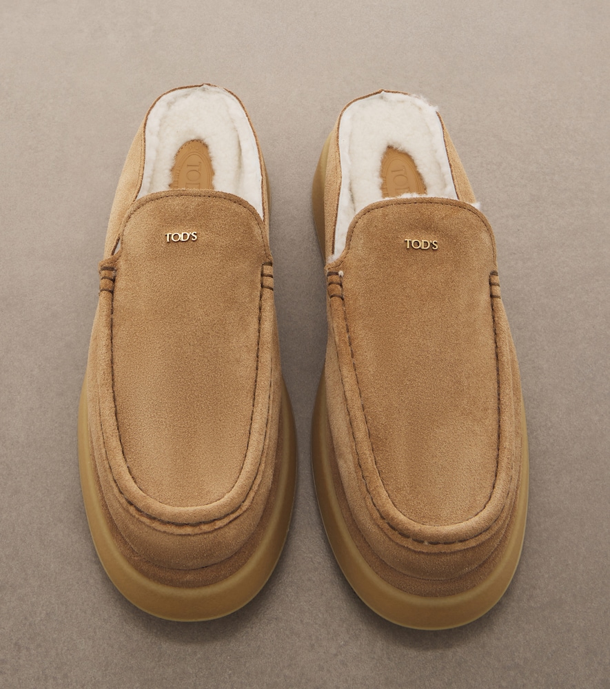 Gommino® Suede Platform Mules