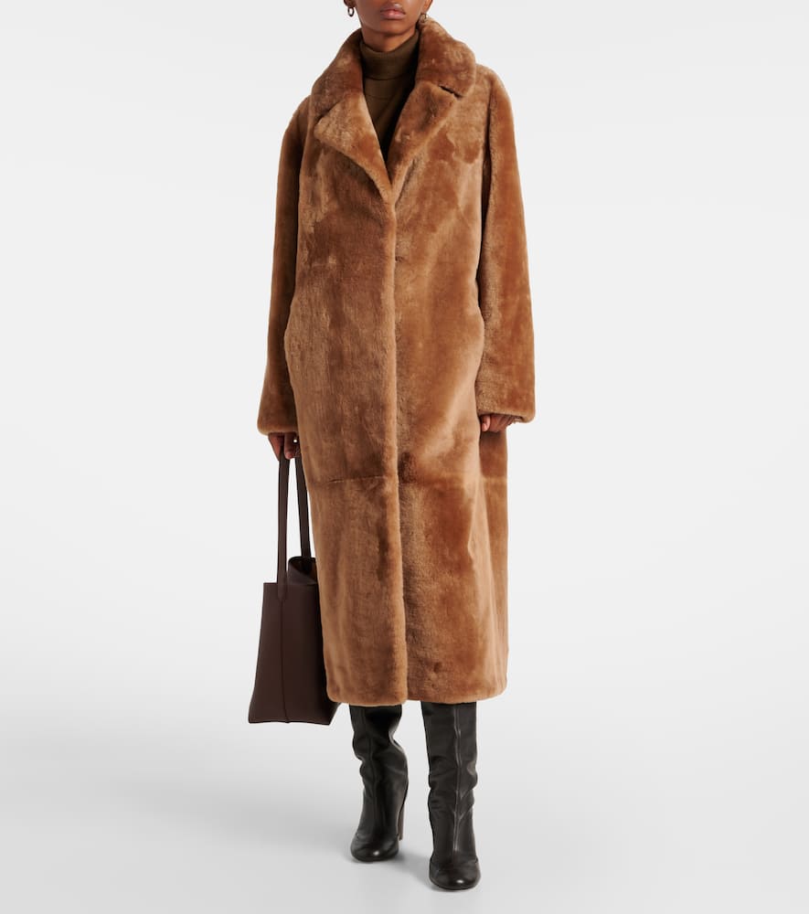 Yves Salomon Oversized Shearling Coat In Brown