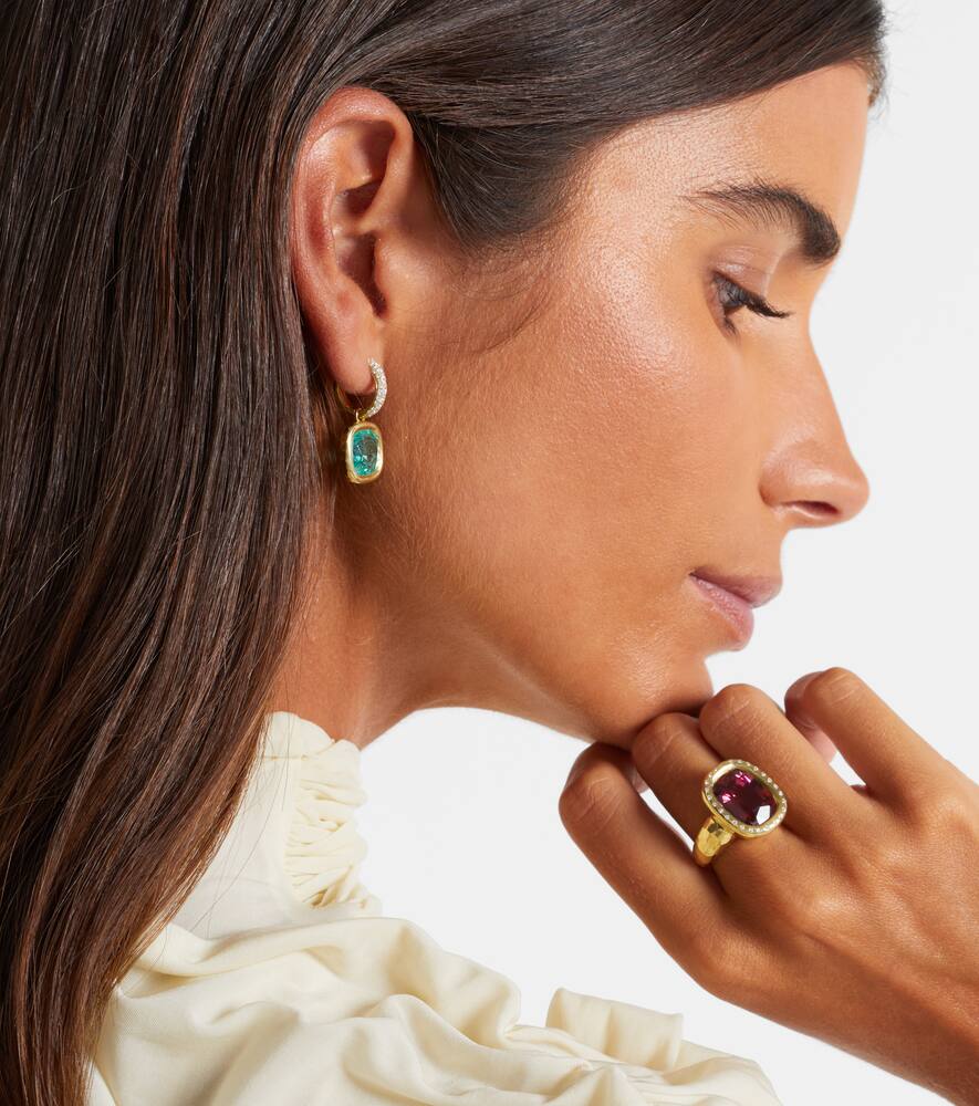 Octavia Elizabeth 18kt Gold Huggie Earrings With Emeralds And Diamonds In Gold