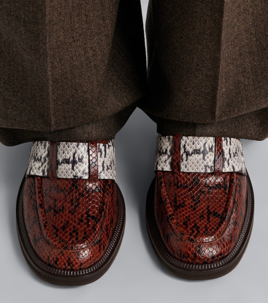Tylor Snake-Effect Loafer