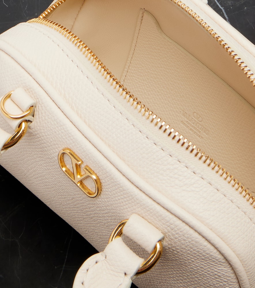  Valentino Garavani Valentino Garavani Henkeltasche Vlogo Mini Aus Leder 