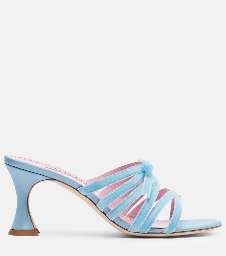  Manolo Blahnik Manolo Blahnik Mules Clementel 70 De Terciopelo 