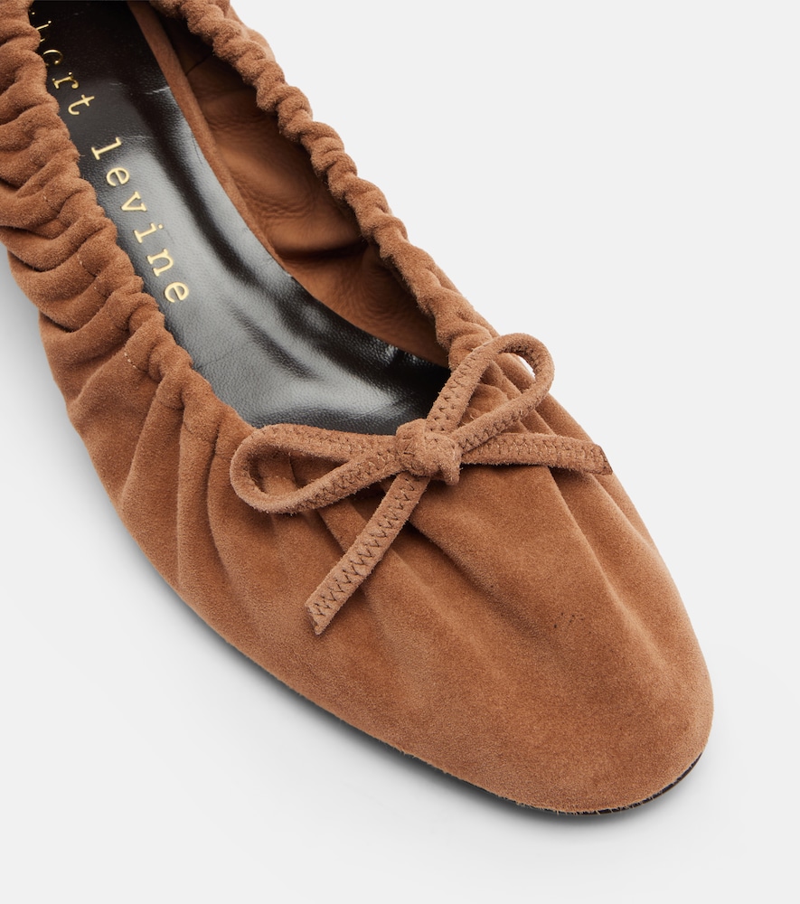  Herbert Levine Herbert Levine Pumps Gather Around 50 Aus Veloursleder 