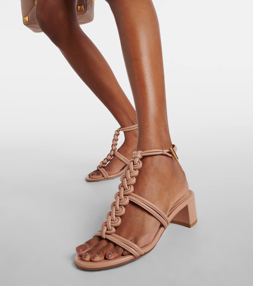 Gianvito Rossi Leather Sandals In Beige