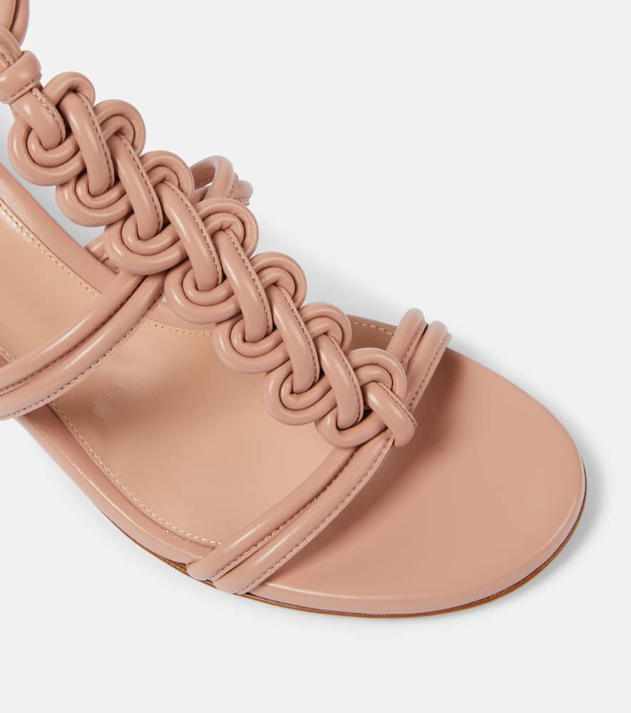 Gianvito Rossi Leather Sandals In Beige