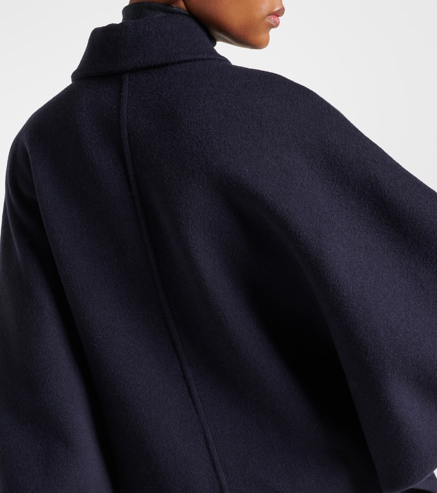 Brunello Cucinelli Double-breasted Wool And Cashmere Cab In Blue