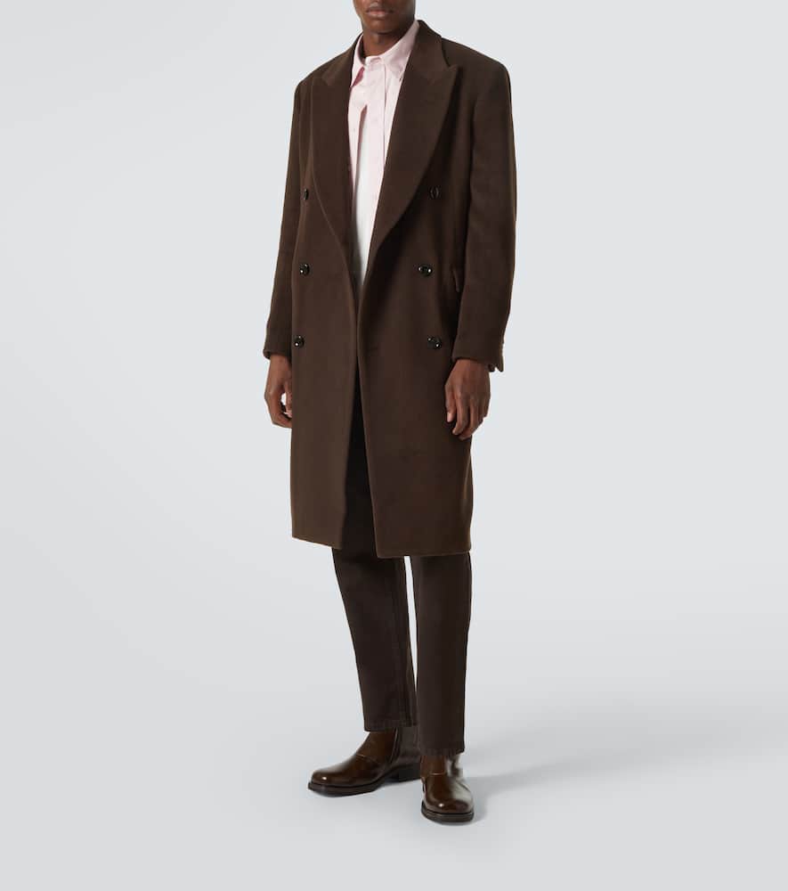 Lardini Brooch-detail Double-breasted Coat In Brown
