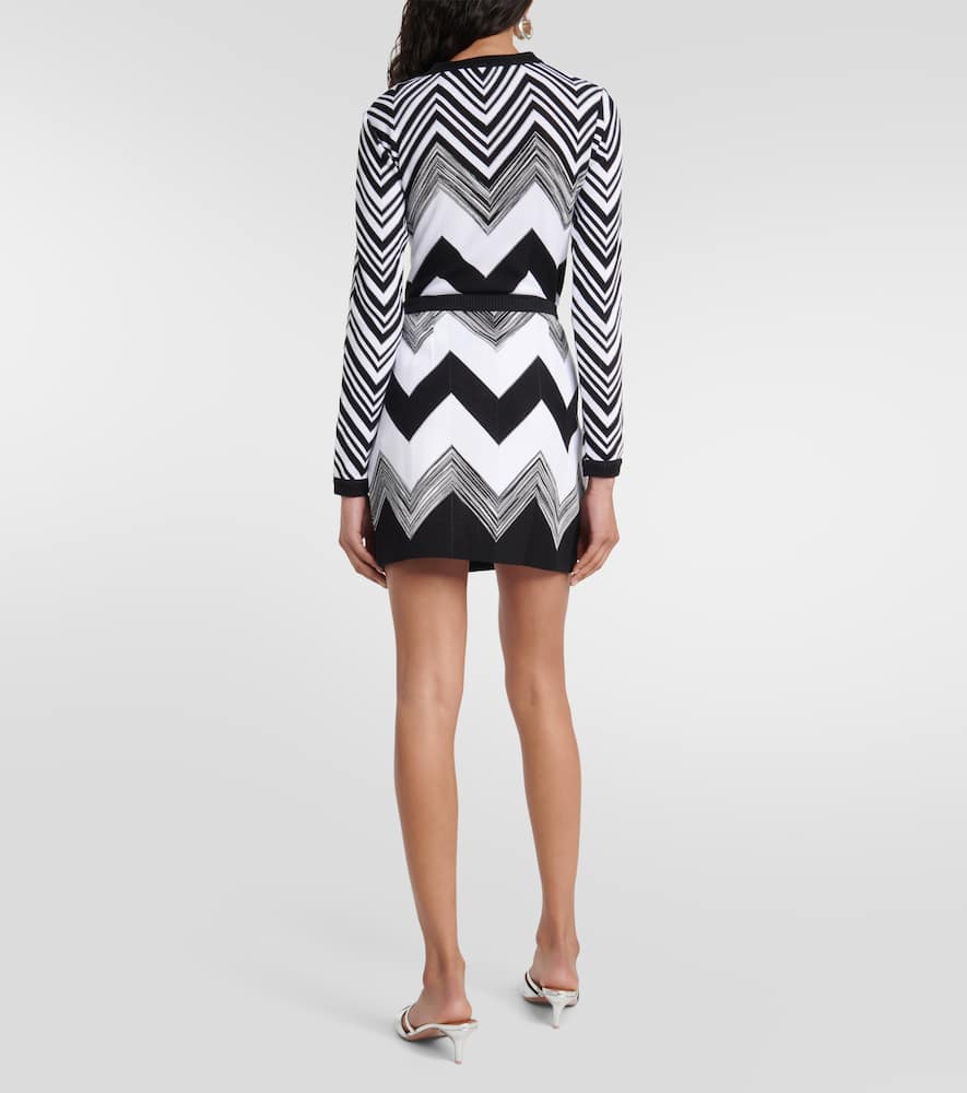 Shop Missoni Zig-zag Knitted Miniskirt In Black And White Space Dye