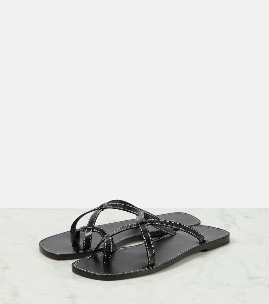 The Row Link Leather Sandals In Black