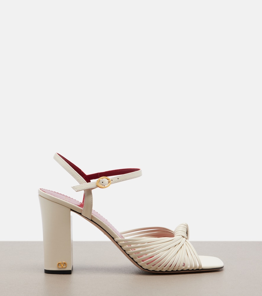  Valentino Garavani Valentino Garavani Slingback-sandalen Annet Aus Leder 