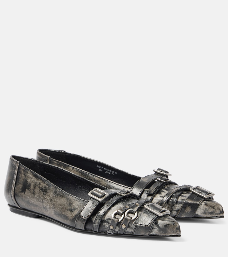 Acne Studios Ballerines en cuir boucle 690 €
