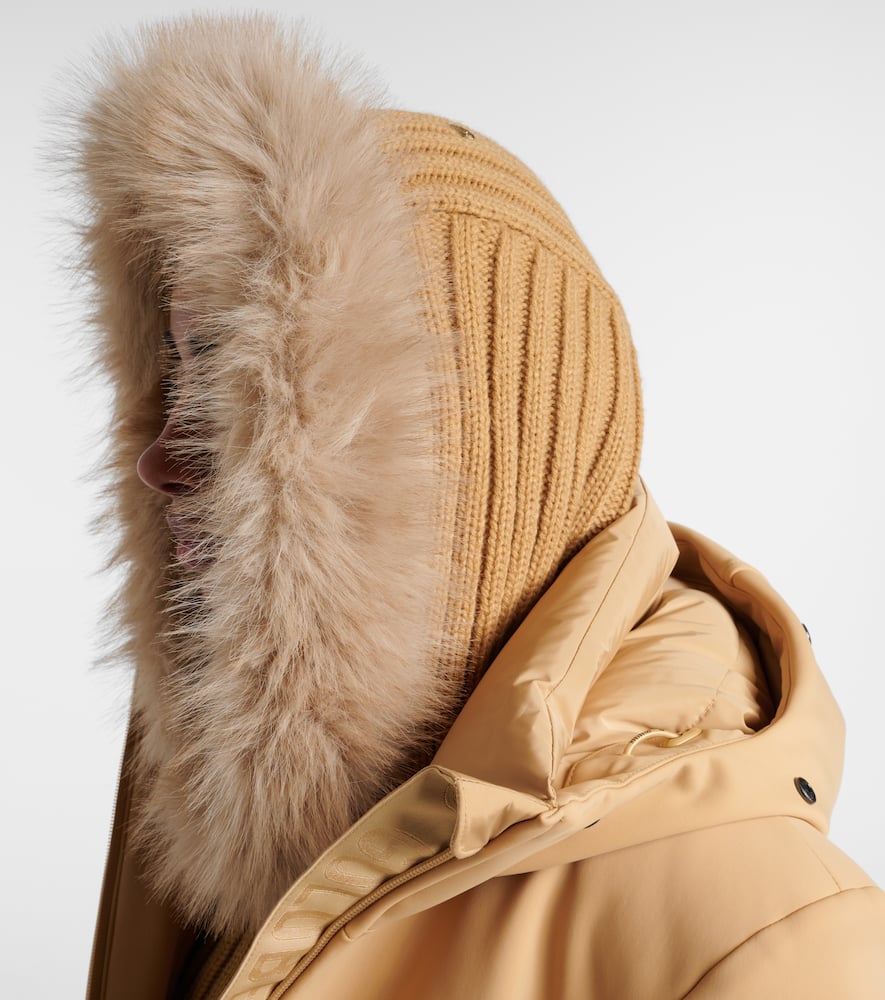 Goldbergh Naomi Faux Fur-trimmed Hood In Brown