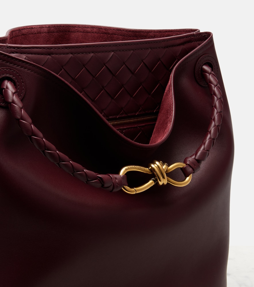  Bottega Veneta Bottega Veneta Andiamo Small Leather Bucket Bag 