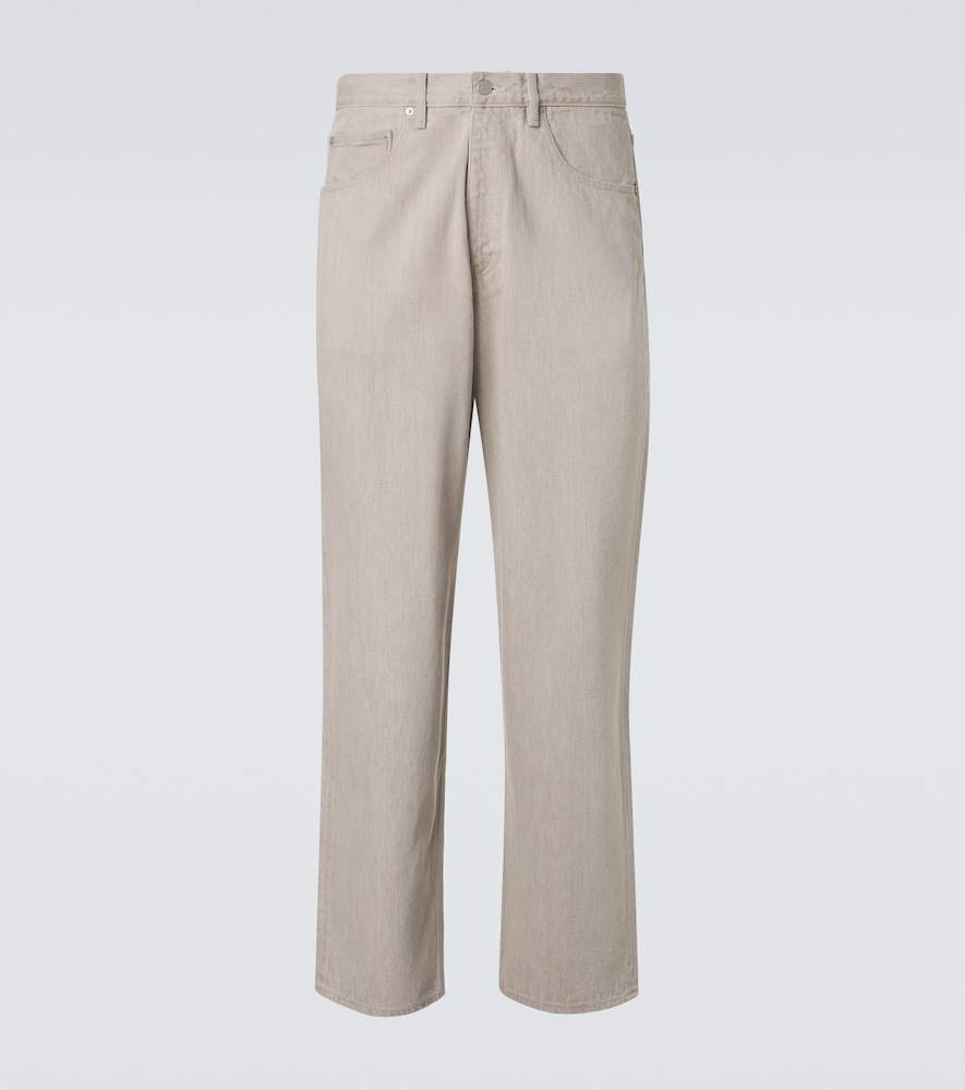 Wide-leg jeans