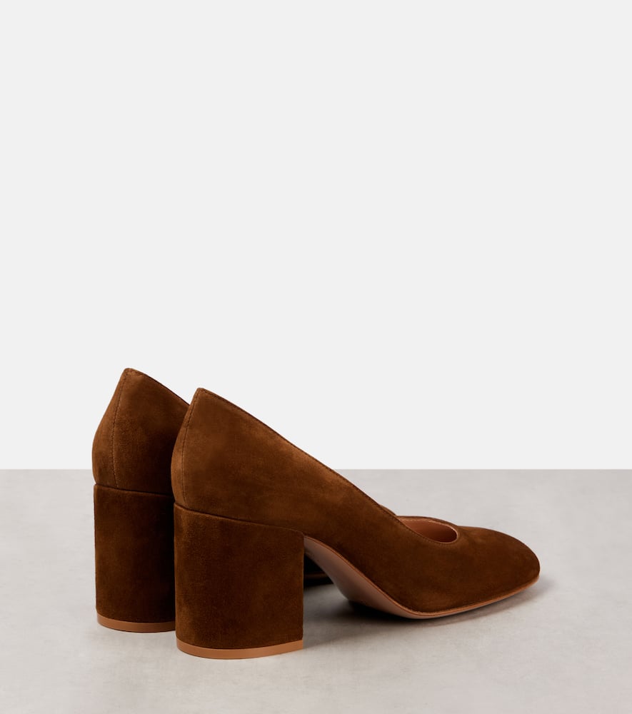 Gianvito Rossi Suede Pumps In Burgundy