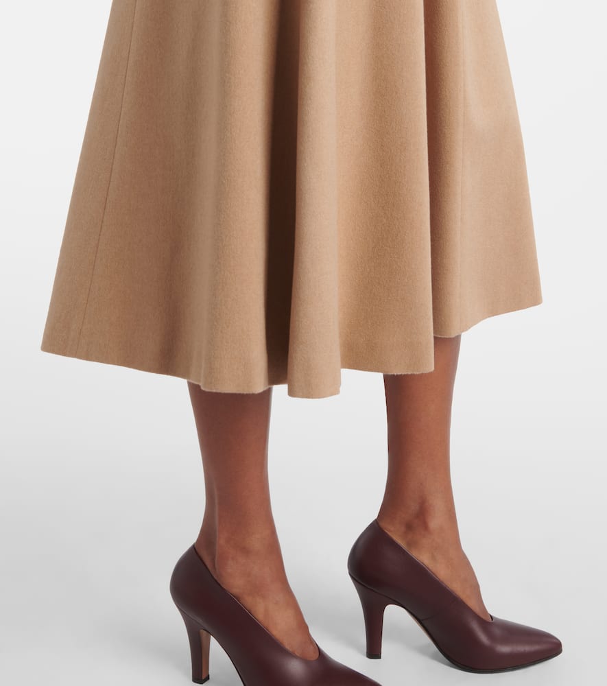 Max Mara Flared Midi Skirt Seam Detailing In Brown