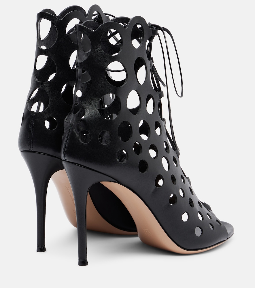 95 Perforated Pumps