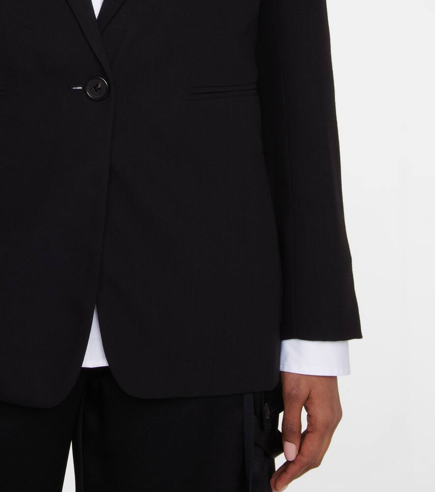 ANN DEMEULEMEESTER photo
