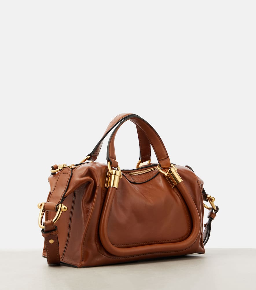 Chloé Paraty 24 Zip Shoulder Bag In Calfskin Leather In Brown