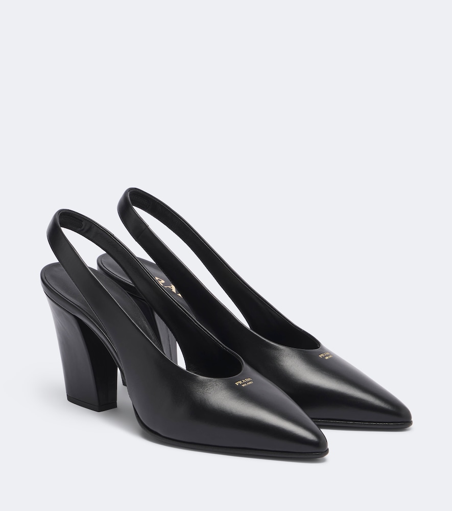 Prada Escarpins slingback en cuir 950 €