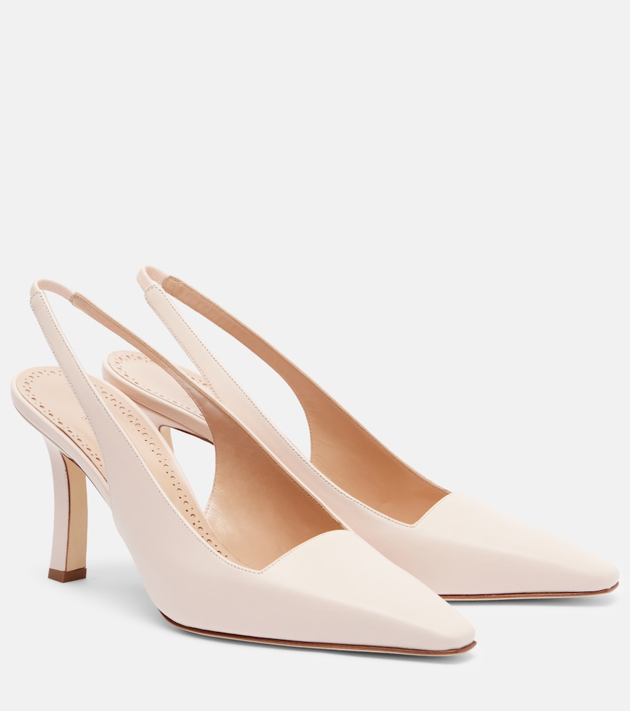 Manolo Blahnik Escarpins slingback Moiramu en cuir 471 €