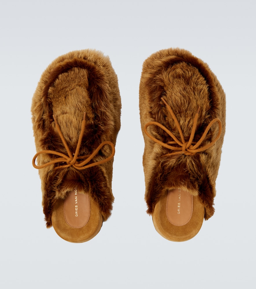  Dries Van Noten Dries Van Noten Shearling Clogs 