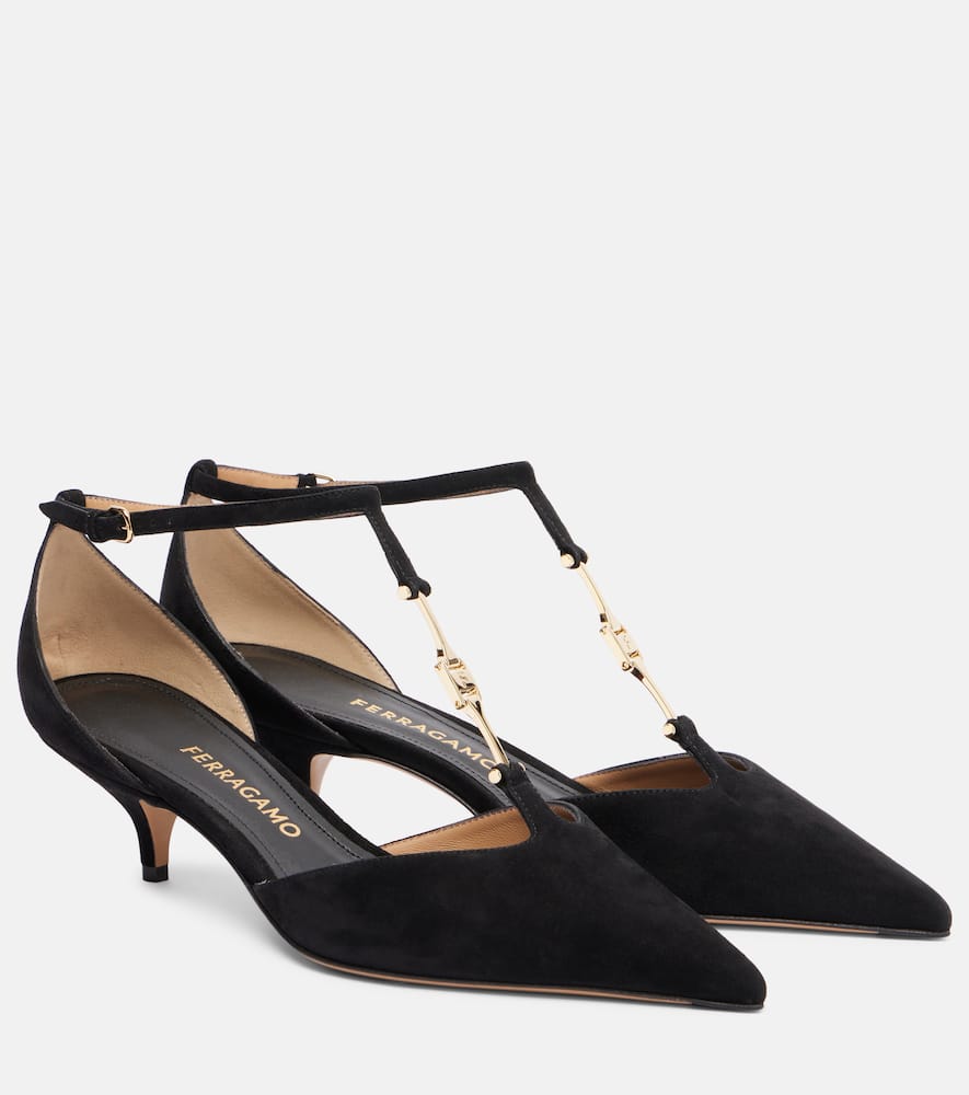Ferragamo Traci 40 Suede Pumps In Black