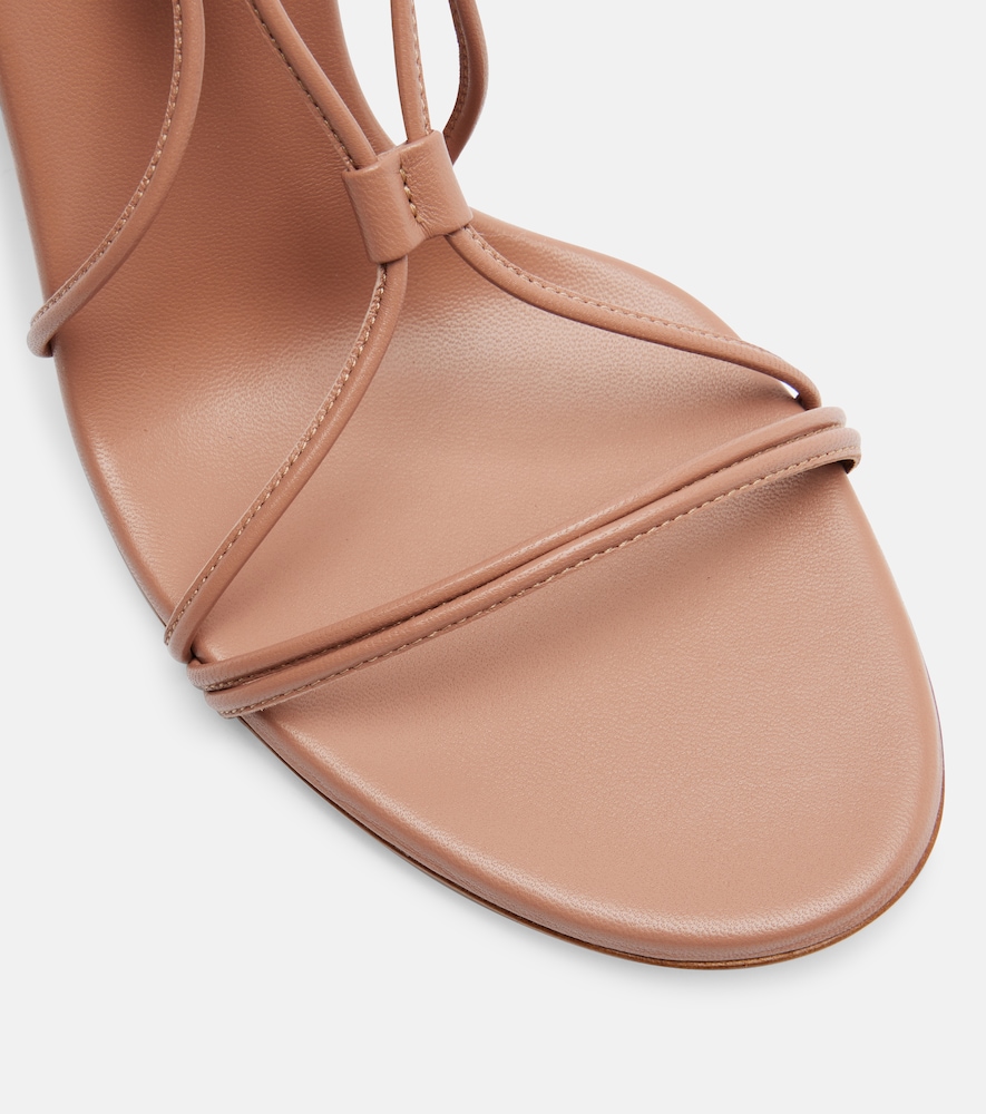 95 Sandals