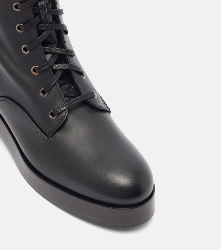  Aquazzura Aquazzura Ben 20 Leather Combat Boots 