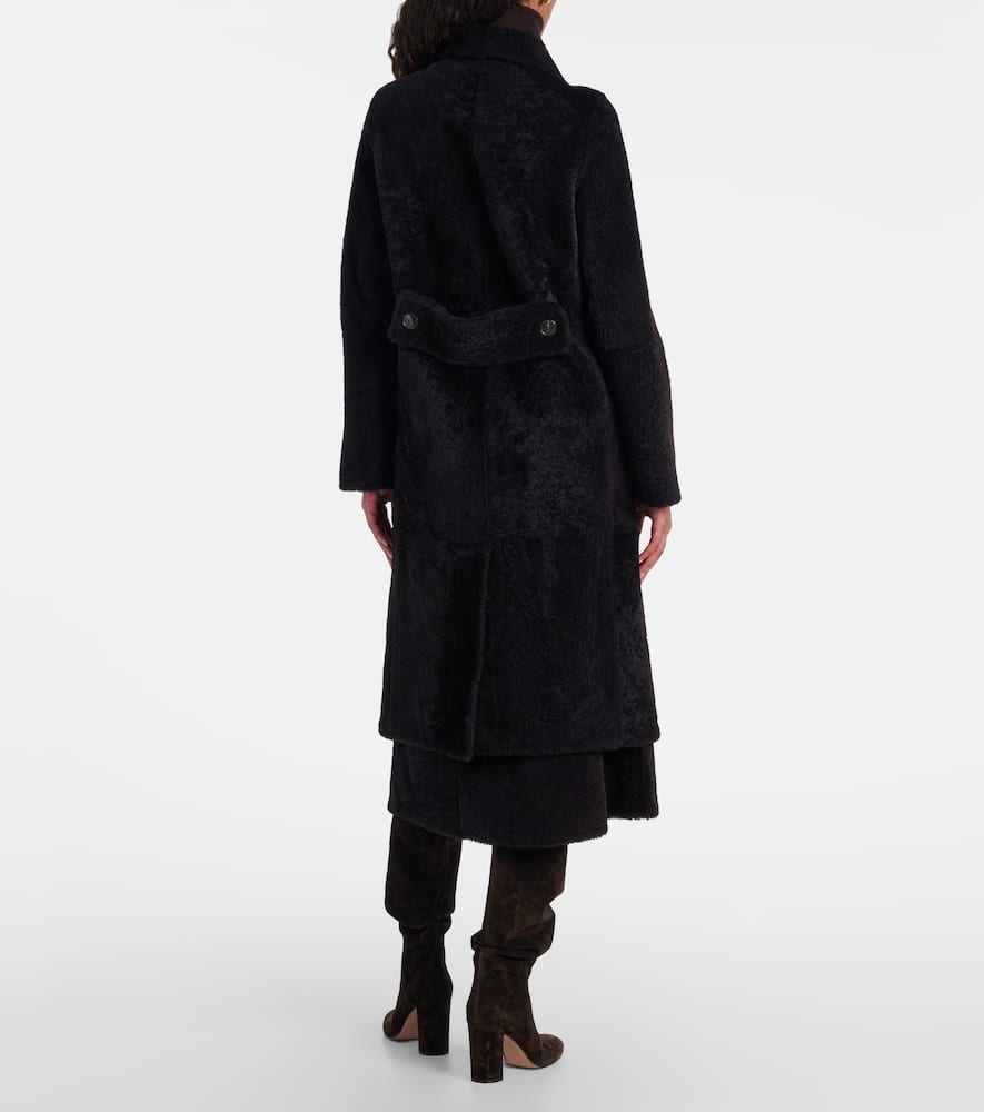 Yves Salomon Double-breasted Shearling Coat In Black