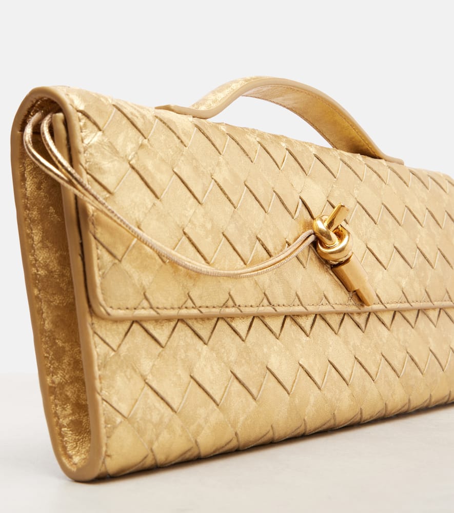 Bottega Veneta Andiamo Intrecciato Metallic Leather Clutch In Gold