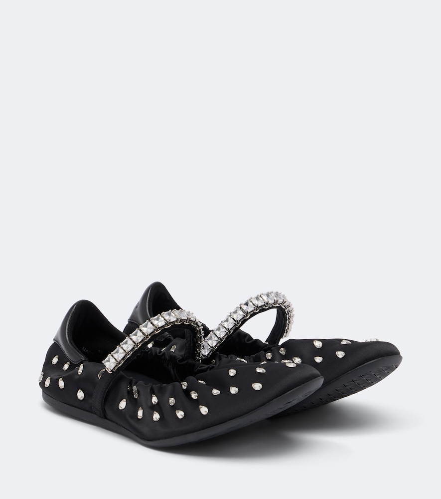 Jimmy Choo Ballerines Mary Jane Jade en satin 695 €