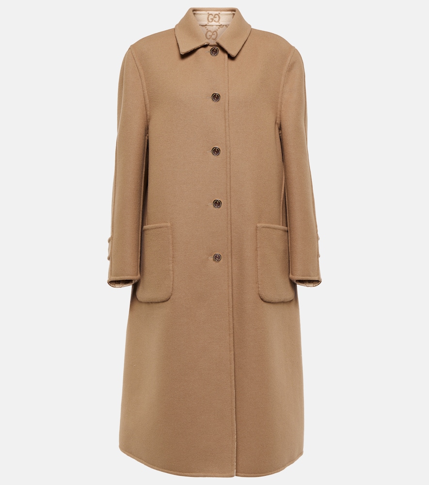 Double-faced wool and silk coat