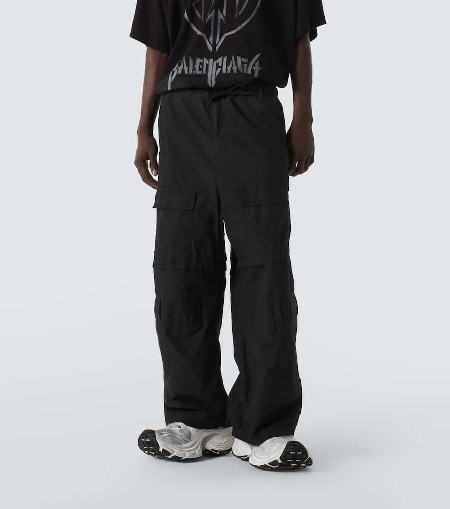 Balenciaga Wide Cotton-blend Cargo Pants In Black