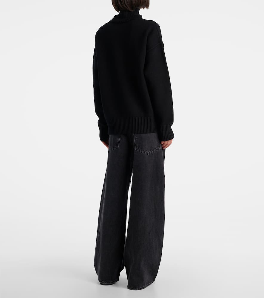 Ami Alexandre Mattiussi Ami De Caur Virgin Wool Turtleneck Sweater In Black