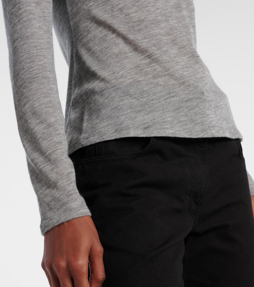 The Row Iverness Knitted Cashmere Top In Gray