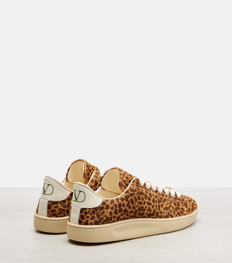Valentino Royco Leopard Calf Hair Low-top Sneakers In Brown