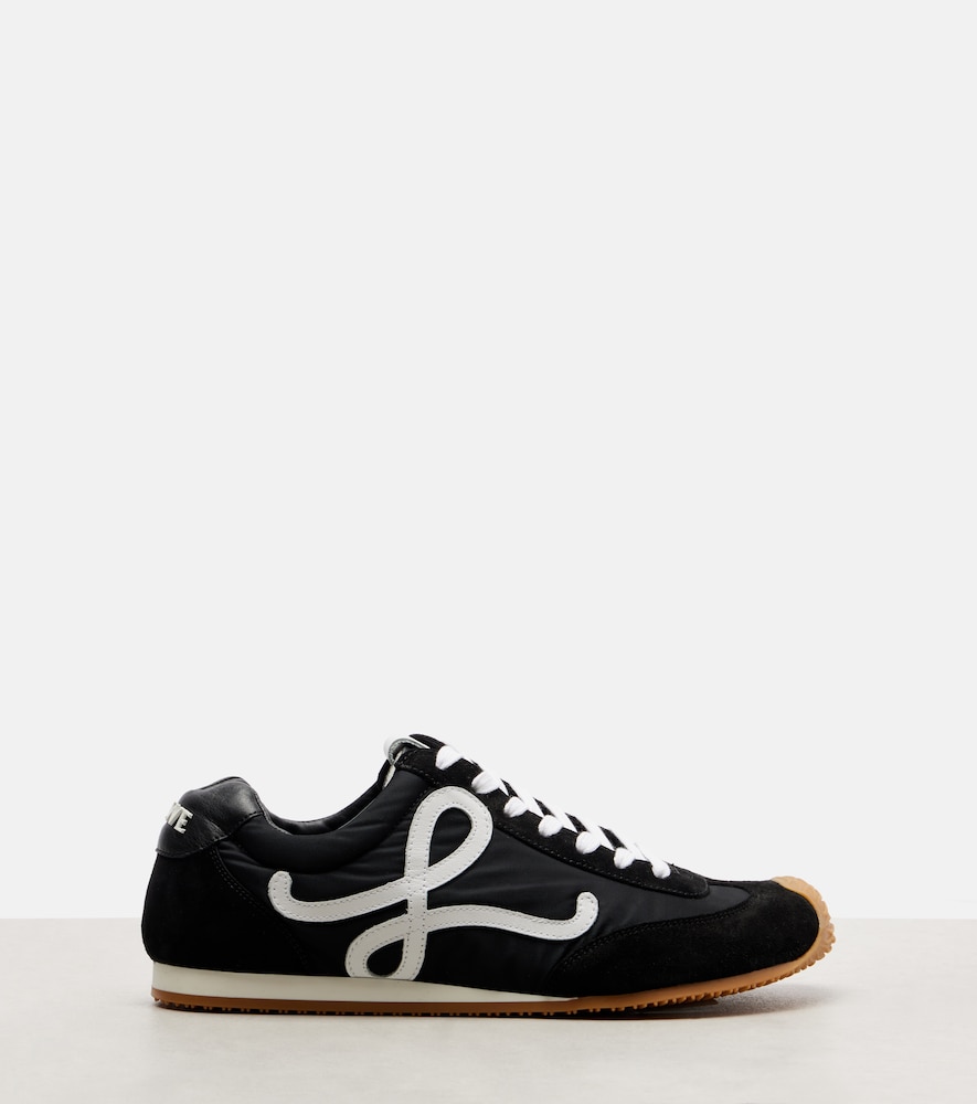  Loewe Loewe Ballet Runner 2.0 Suede-trimmed Sneakers 