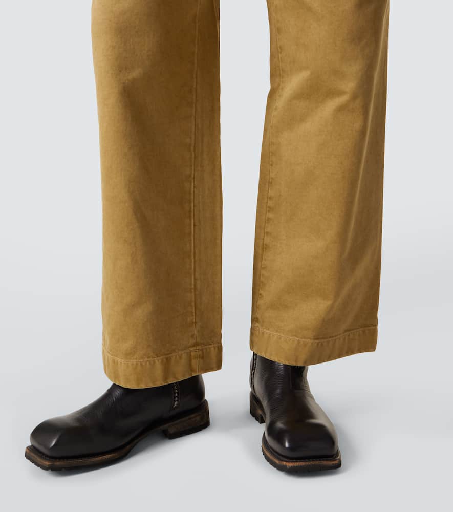 Auralee Cotton Chinos In Brown