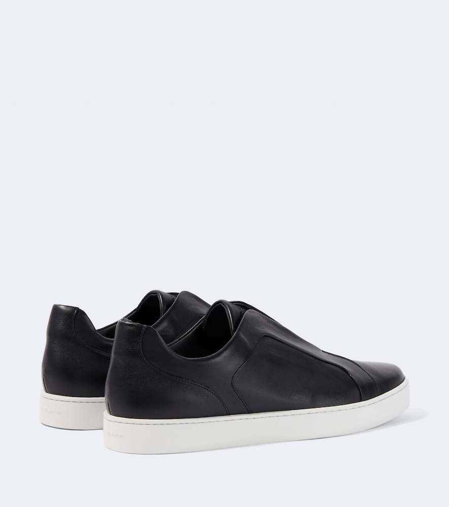  Manolo Blahnik Manolo Blahnik Agilio Leather Sneakers 
